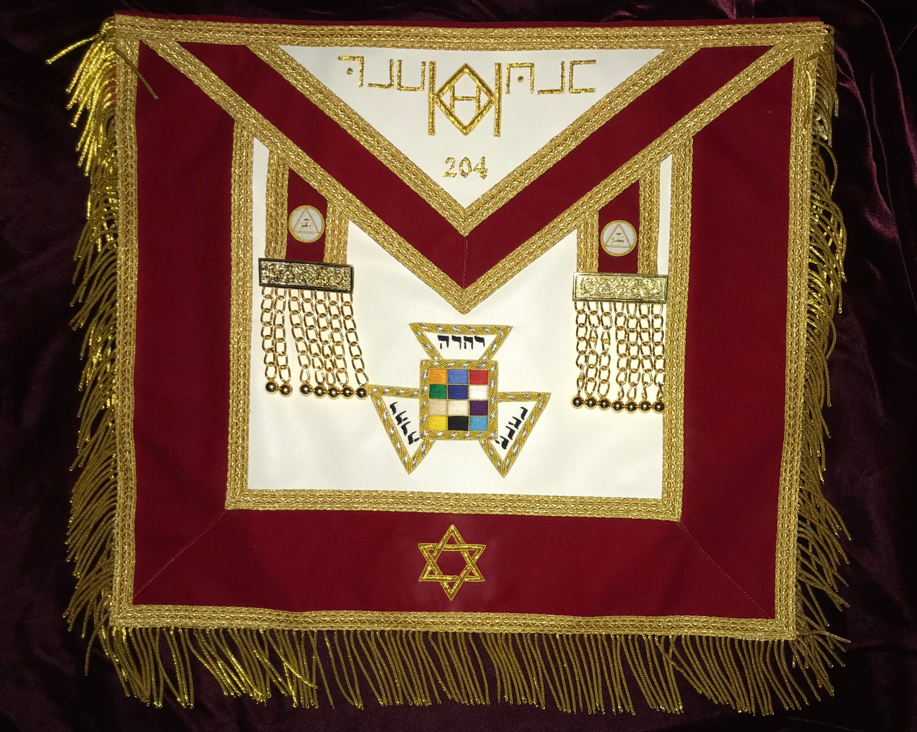 Royal Arch Chapter Gauntlets — Triple Tau Embroidered Cuffs